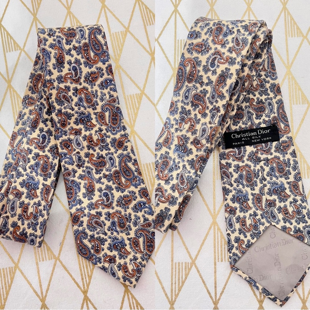Christian Dior Vintage Paisley 100% Silk Tie